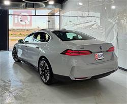 بي ام دبليو الفئة 5